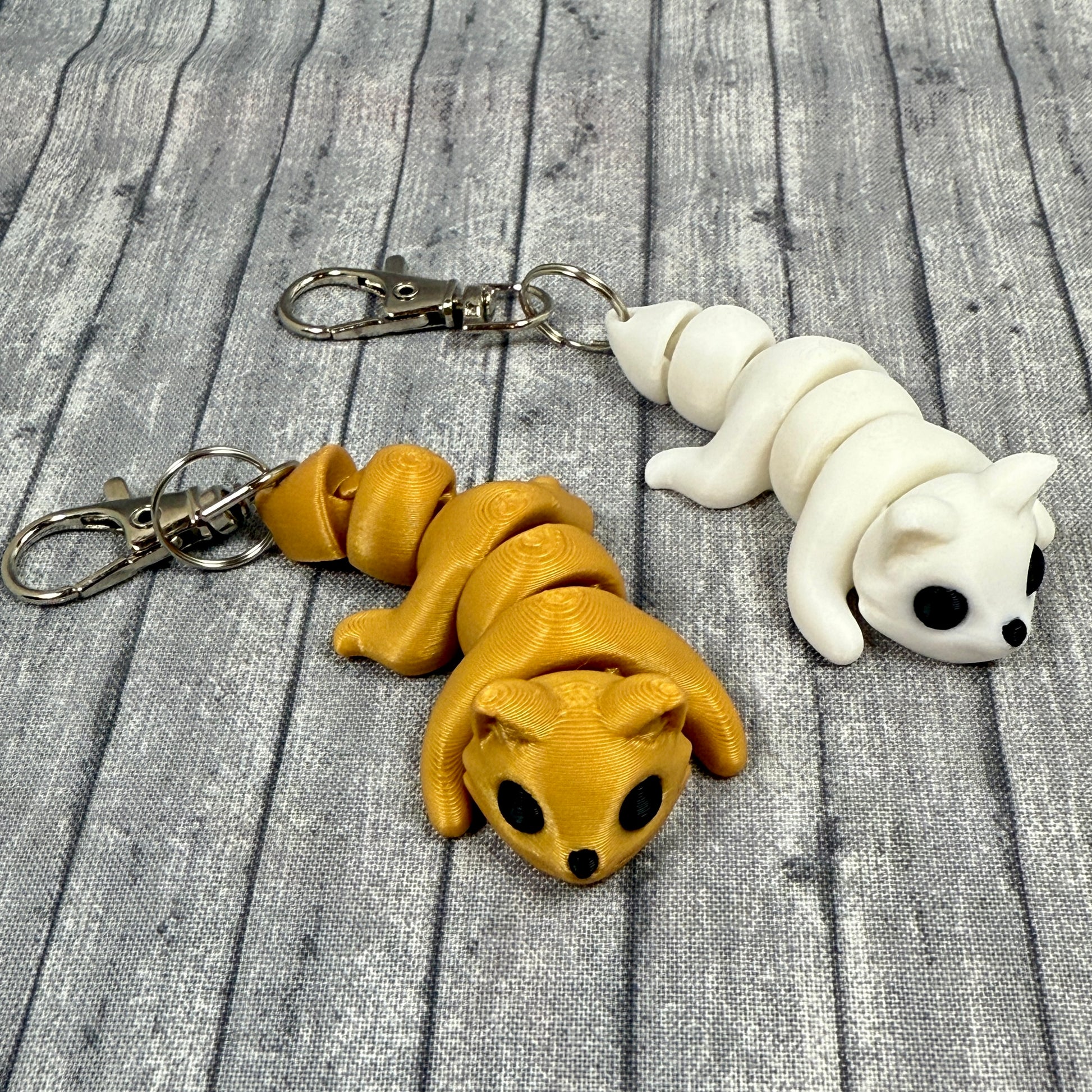 Finn and Freya Top Keychain
