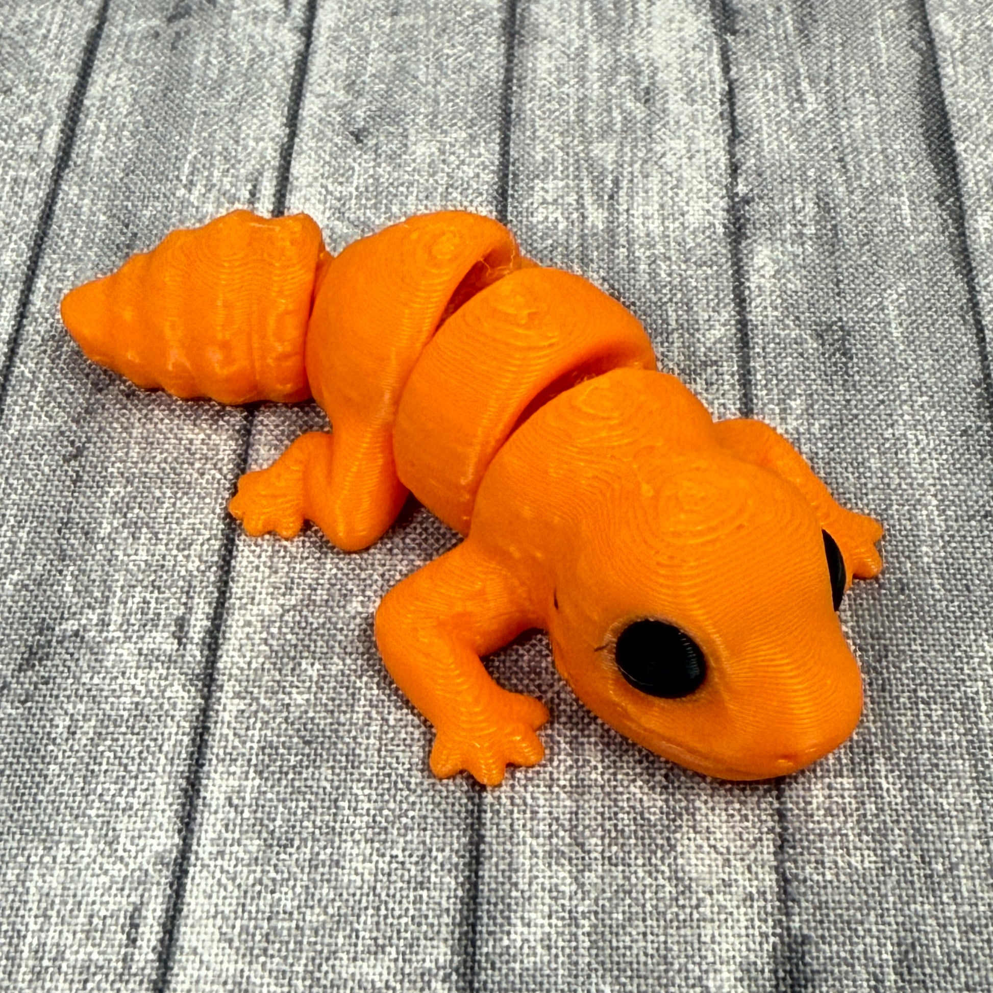 Gizmo_Gecko_Orange_Fidget_Toy