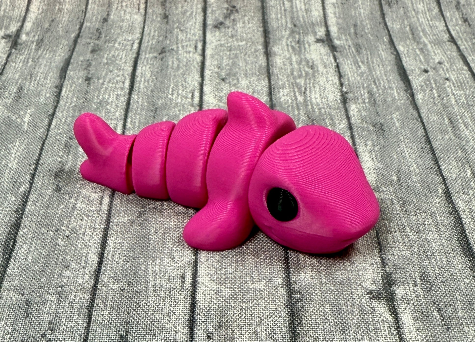 Sandy Shark Magenta Front